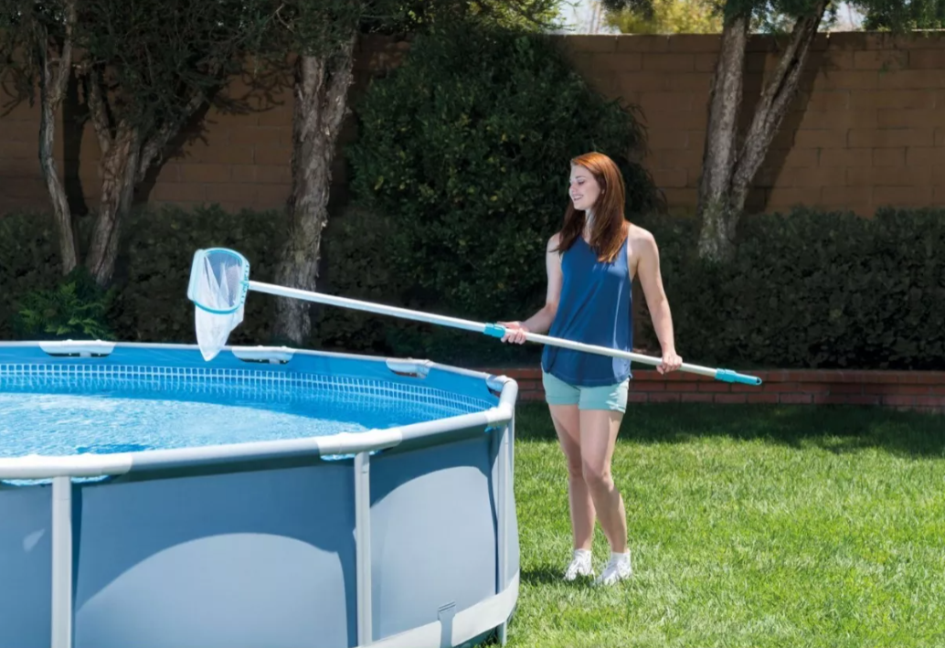 KIT DE MANTENIMIENTO DE LUJO PARA PISCINA