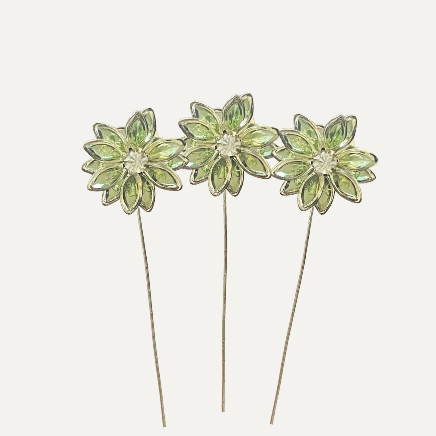 ALAMBRE CON FLOR VERDE CLARO