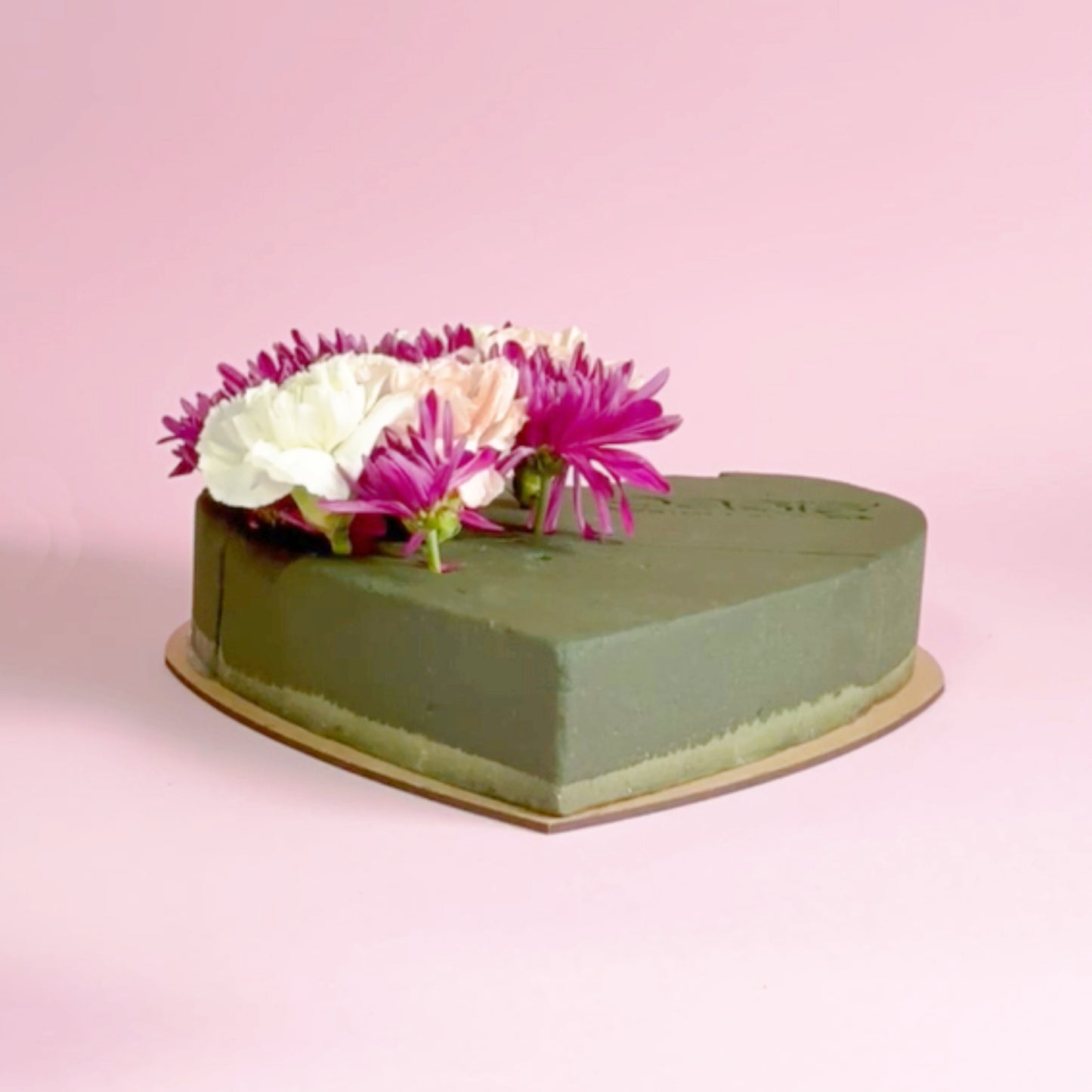 CAJA CORAZÓN CON BASE MDF 6 UNIDADES