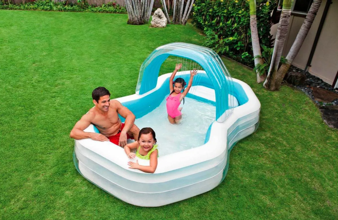 PISCINA FAMILIAR INFLABLE CON ASIENTO Y TECHO EN EL MEDIO